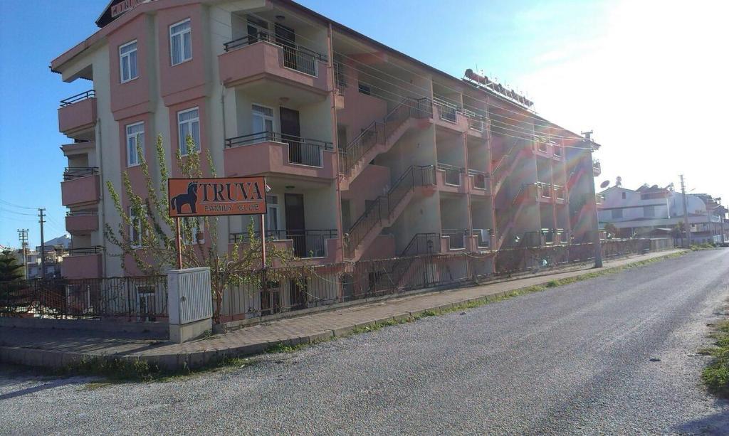 Andros Family Club Apart Otel