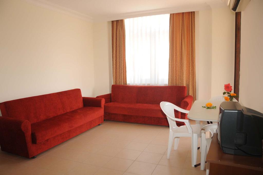 Aparthotel Andros Family Club Side